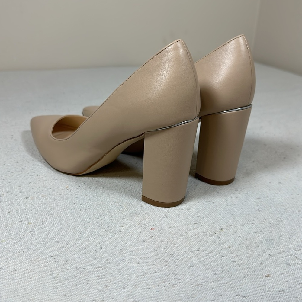 Marc Fisher Nude Block Heel Pumps Size 6.5 - Picture 6 of 15